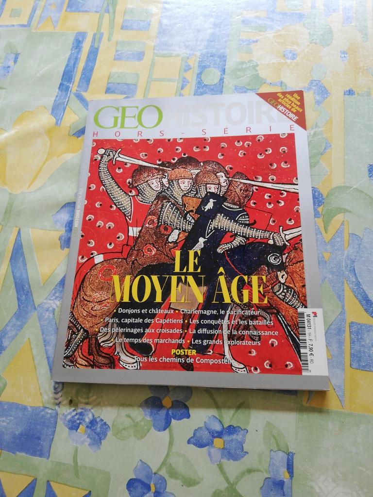 GEO Histoire. Le Moyen Âge., Enlèvement ou Envoi, Comme neuf