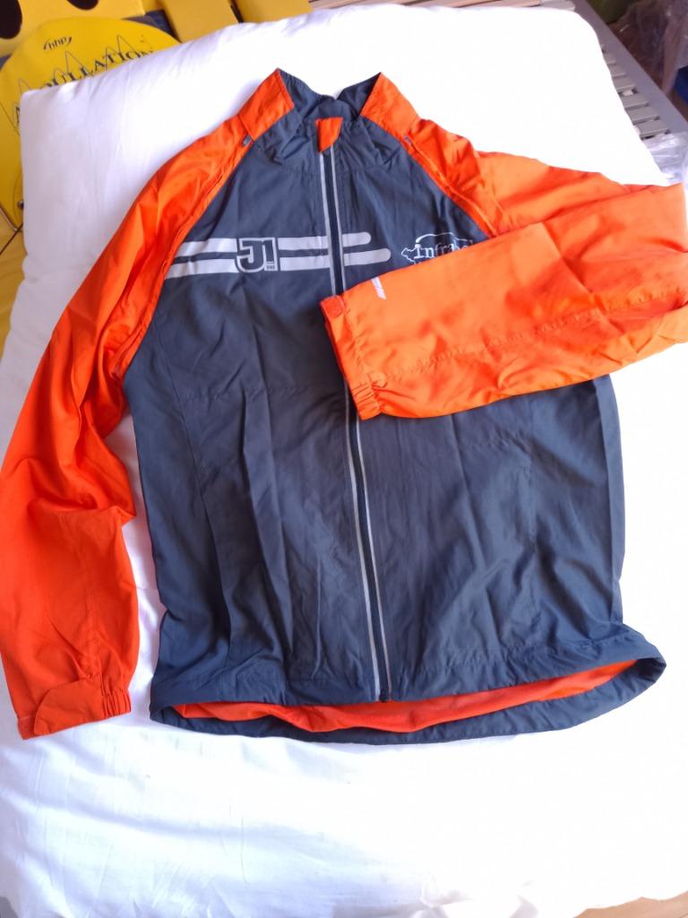 loopvest Jako maat large afneemmouwen achterzak nieuwstaat, Enlèvement ou Envoi, Comme neuf, Vêtements, Autres marques