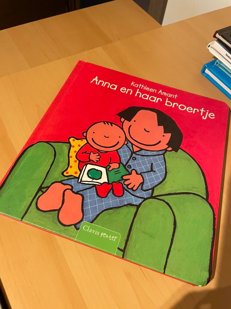 Anna en haar broertje, Ophalen of Verzenden, Zo goed als nieuw