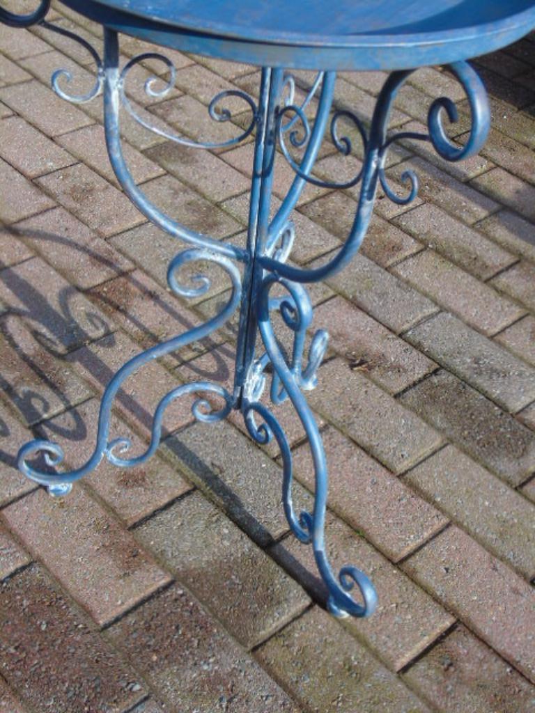 vogelbad, smeedijzeren bak antiek blauw pat nieuw, Tuin en Terras, Ophalen of Verzenden, Nieuw