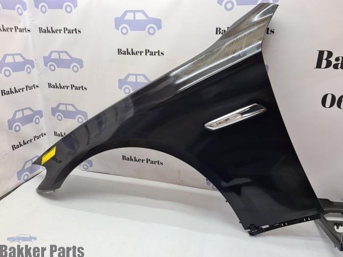Scherm links-voor van een BMW 5-Serie (475), Gebruikt, -, -, 3 maanden garantie