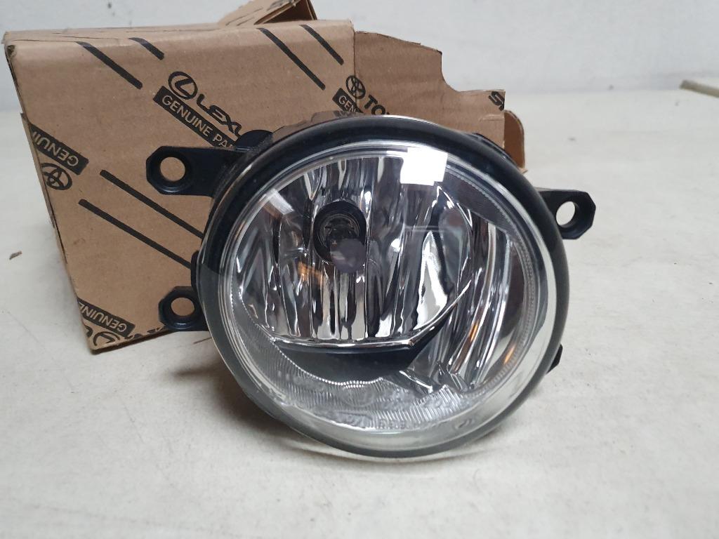 Mistlicht Toyota-Lexus OEM 81220-OW040 -> CT 200h, IS 250, Ophalen of Verzenden, Nieuw, Toyota