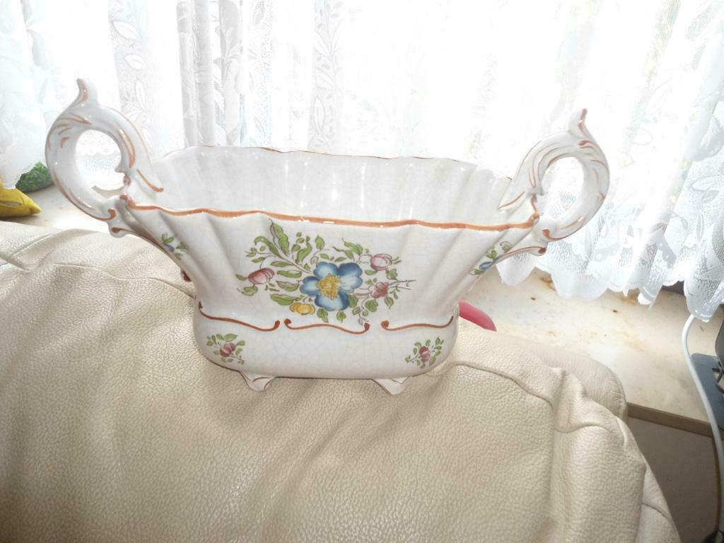 Très Jolie Petite Jardinière Porcelaine EXCELLENT état., Enlèvement ou Envoi