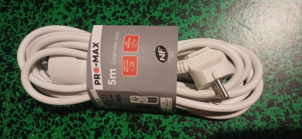 prise d'électricité 5 mètre neuf avec étiquette, Enlèvement ou Envoi, Neuf, Prise de courant