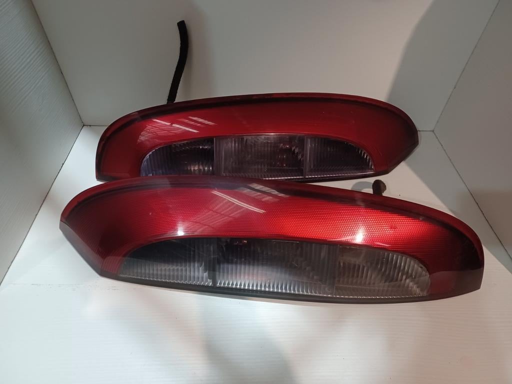 Opel Corsa C achterlicht, Ophalen, Opel