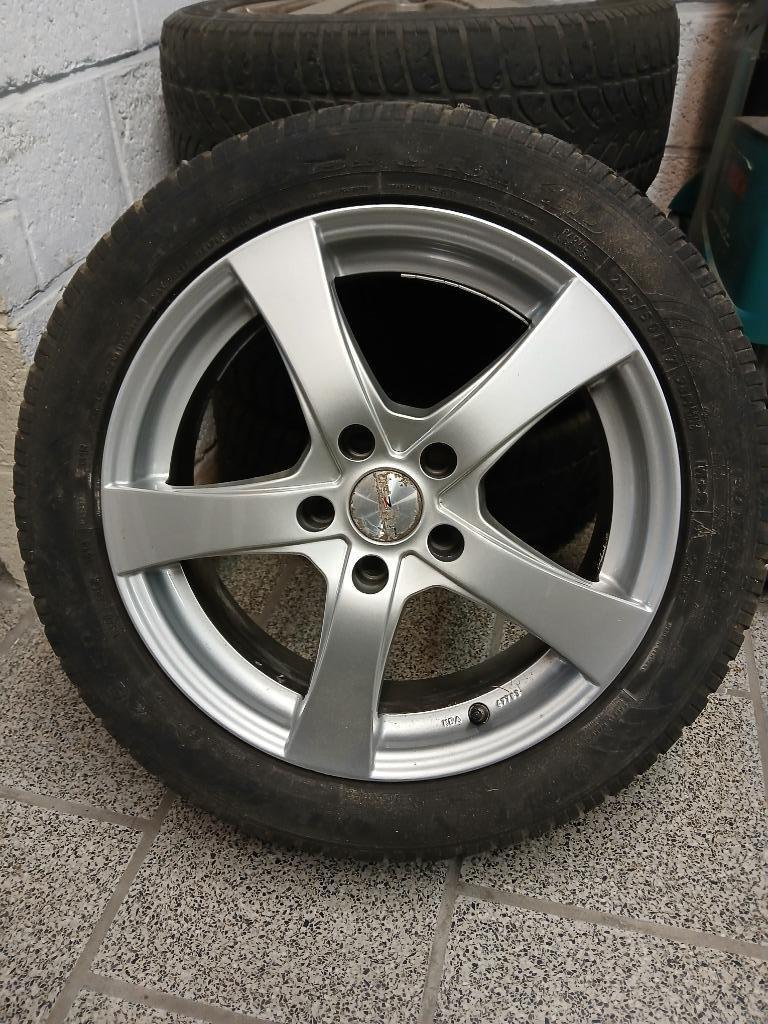 Alu velgen met winterbanden 225 50 R17, Auto-onderdelen, Ophalen, Winterbanden, Velg(en)