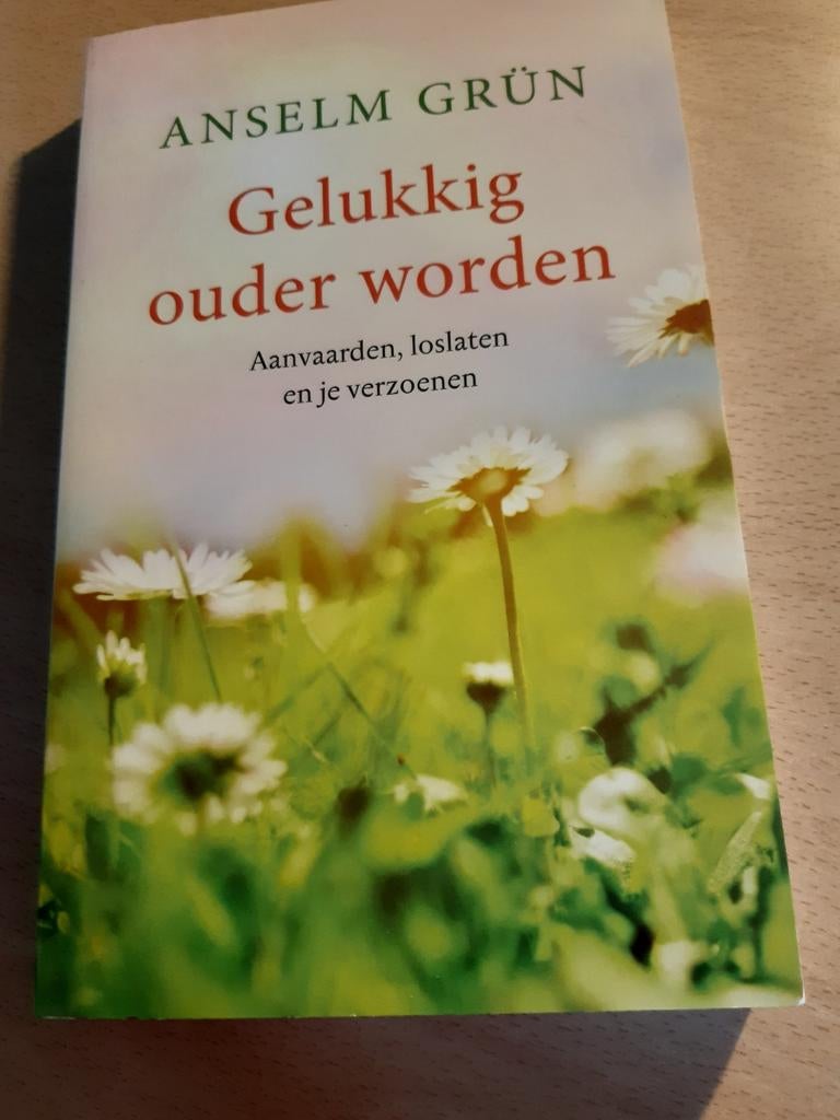 Anselm Grün - Gelukkig ouder worden, Boeken, Nieuw, Ophalen of Verzenden, Anselm Grün