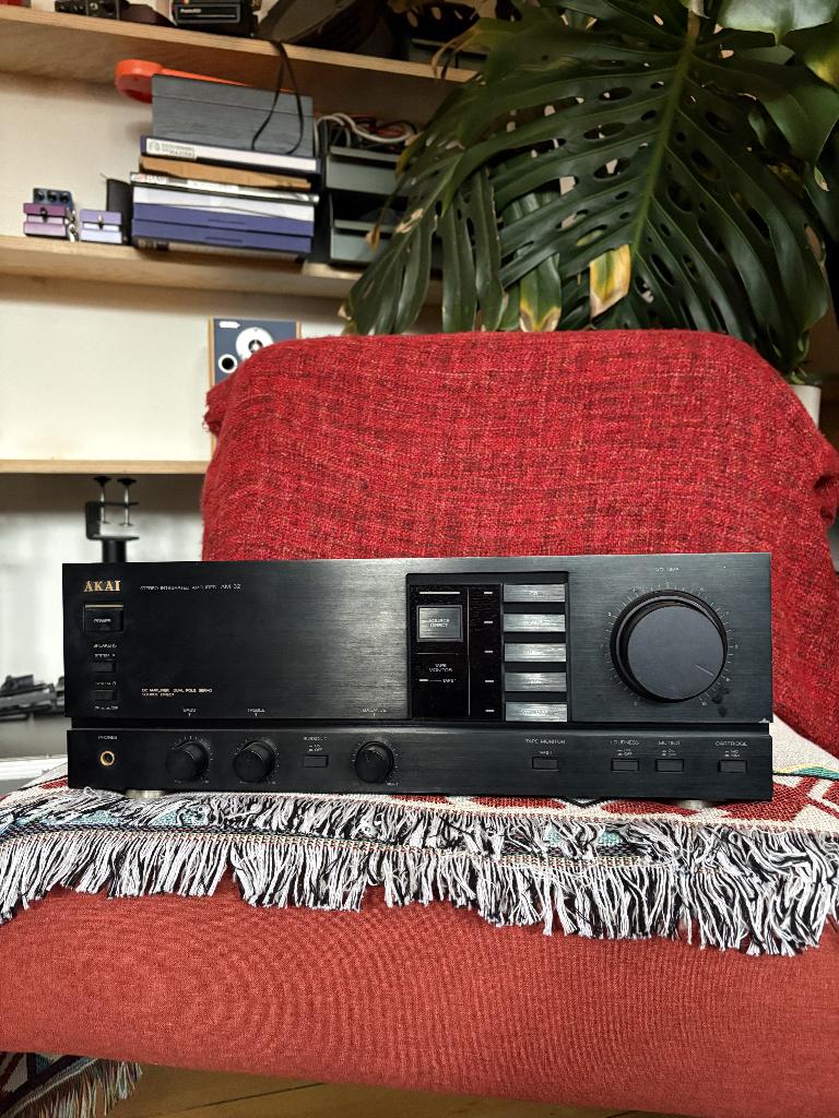 Versterker Akai AM-32 Stereo Integrated Amplifier, Ophalen of Verzenden, Stereo