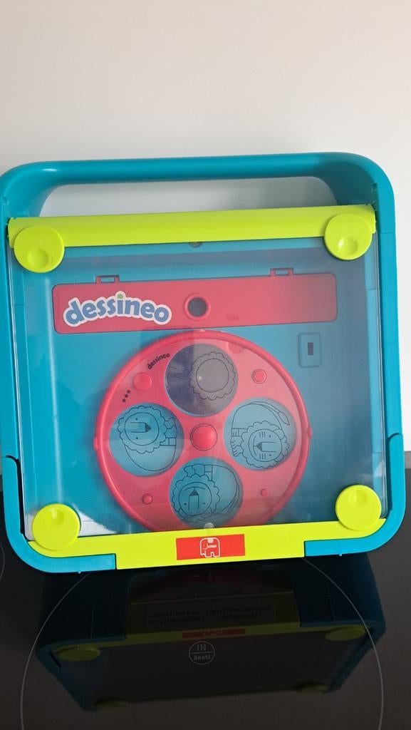 Jumbo Dessineo Leren Tekenen, Enlèvement