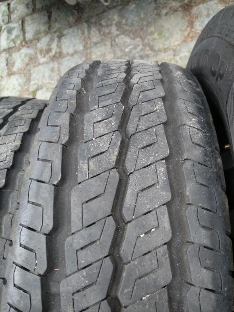 Camperbanden Continental Vanco Camper 225-75-16CP, Ophalen, Gebruikt