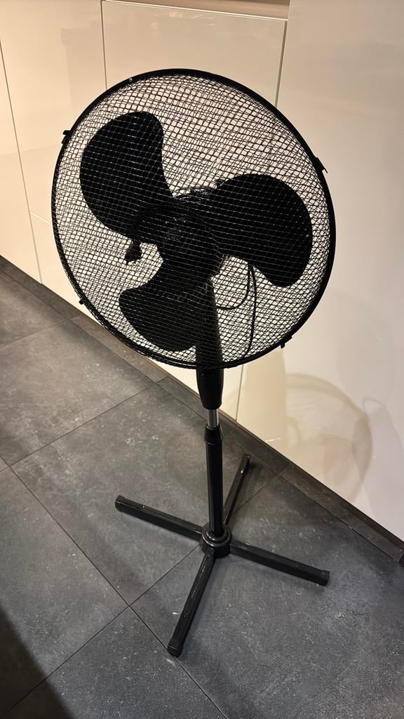 Ventilator, Elektronische apparatuur, Ophalen, Zo goed als nieuw