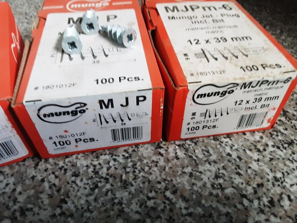 Montage plug  voor gyproc, Ophalen, Nieuw