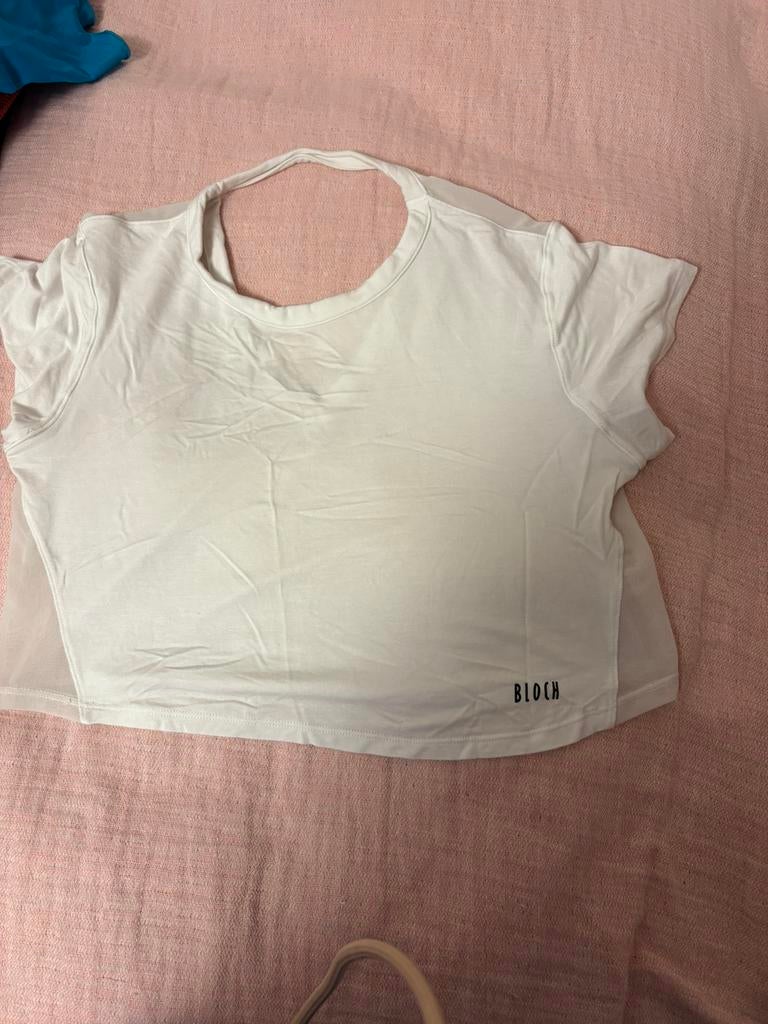 T- shirt danse taille  10--12 ans, Enlèvement, Comme neuf