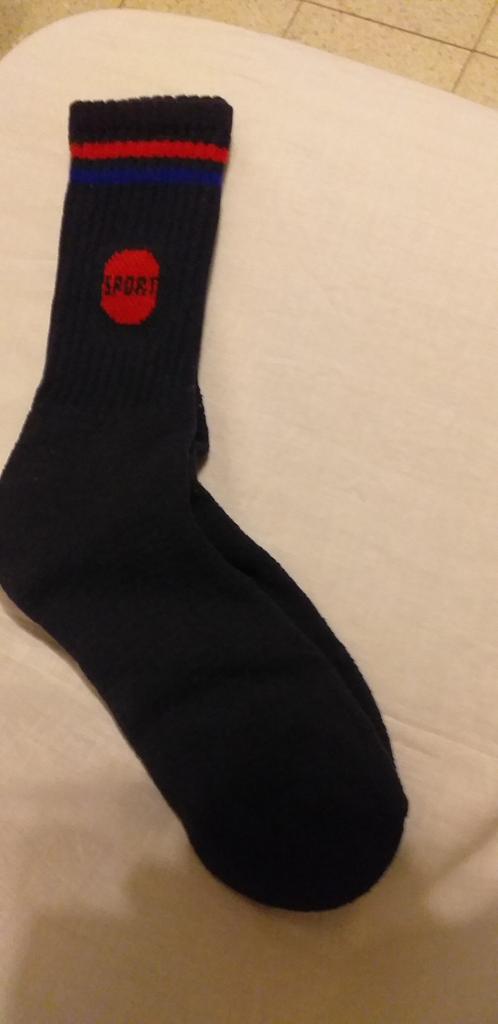 Chaussettes épaisses sport 39-40, Vêtements | Hommes, Chaussettes & Bas, Enlèvement ou Envoi, Bleu