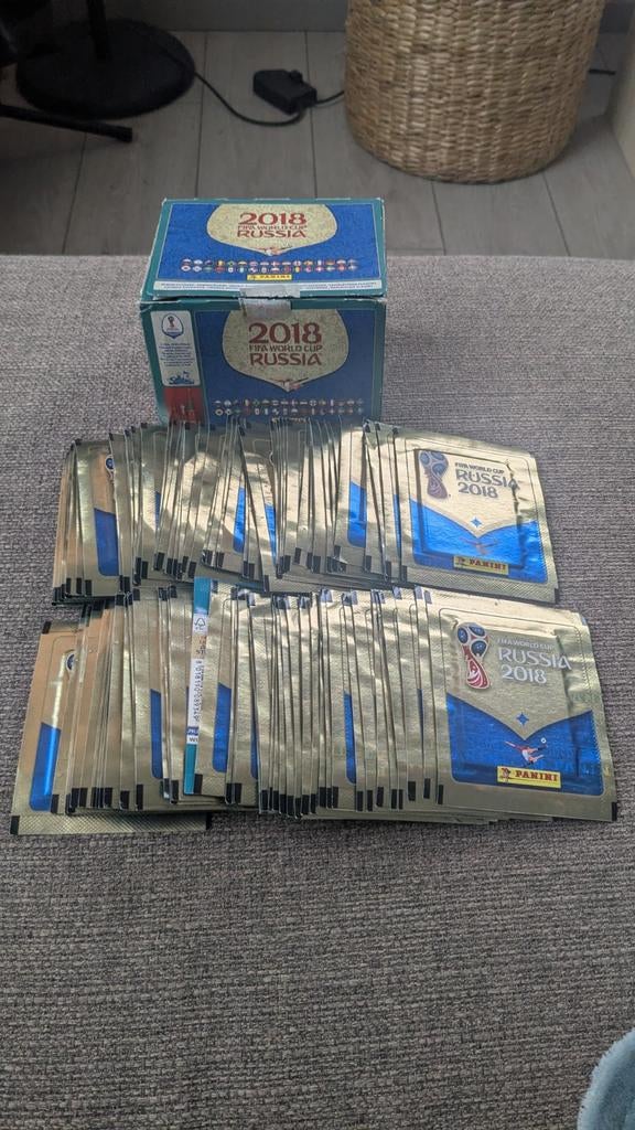 Panini World Cup 2018 - 190 sacs fermés - édition rose, Enlèvement ou Envoi