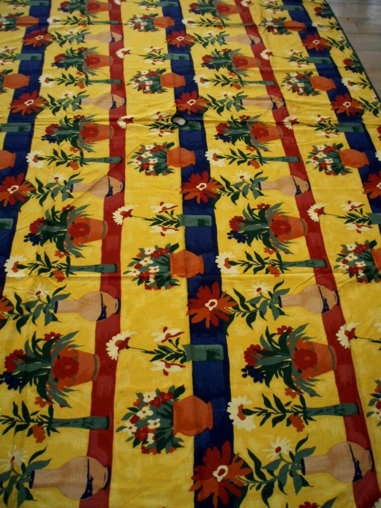 Tres Nappe rect. 270 x 161 + trou pour parasol TB Etat, Maison & Meubles, Nappes, Comme neuf, Rectangle, Enlèvement