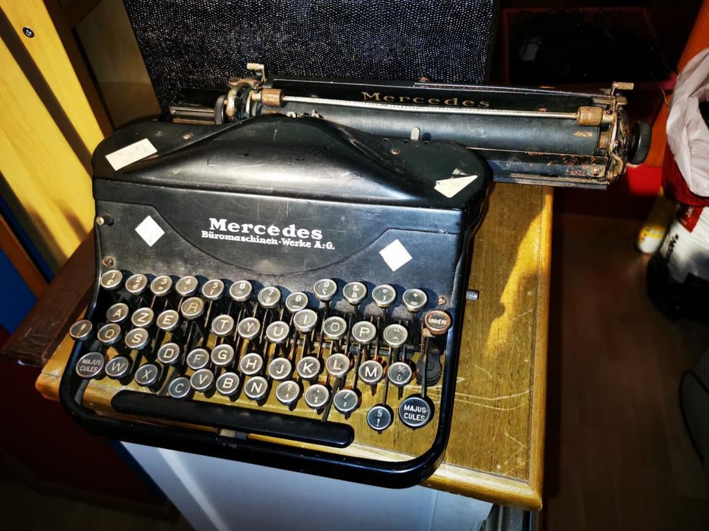Mercedes machine à écrire, Enlèvement ou Envoi