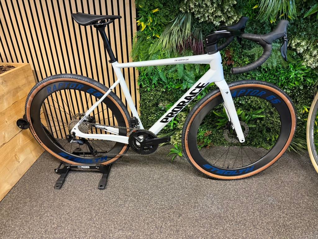 Showroommodel ProRace Desert Fox gaat eruit!, Fietsen en Brommers, Fietsen | Racefietsen, Zo goed als nieuw, Carbon, Ophalen