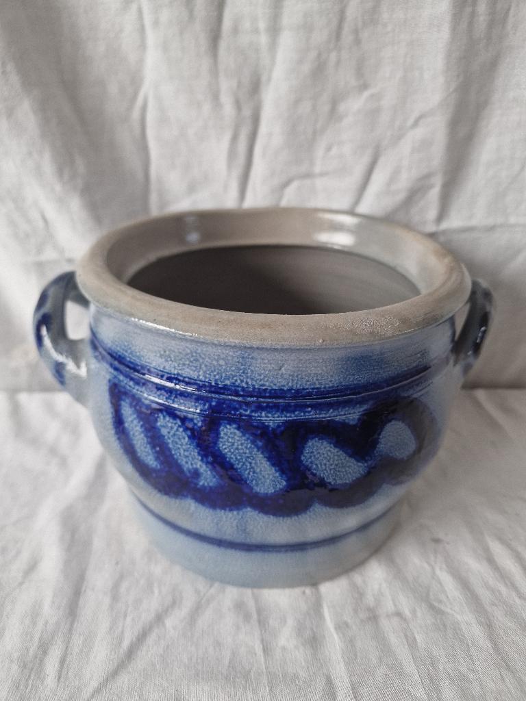 Pot en poterie de Cologne, Enlèvement ou Envoi