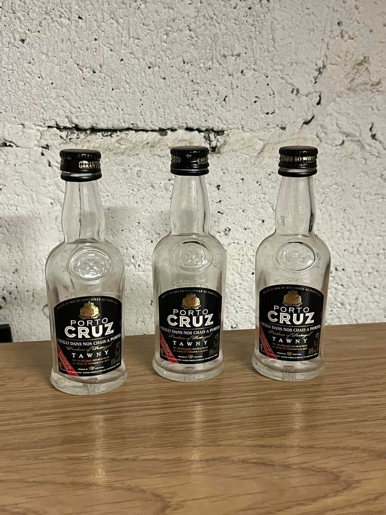 Mignonnettes Porto Cruz Tawny - vides - pour décoration, Enlèvement ou Envoi