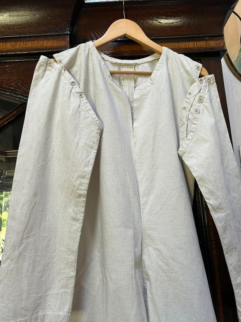 Sous-vêtements médiévaux en lin taille 40, Enlèvement