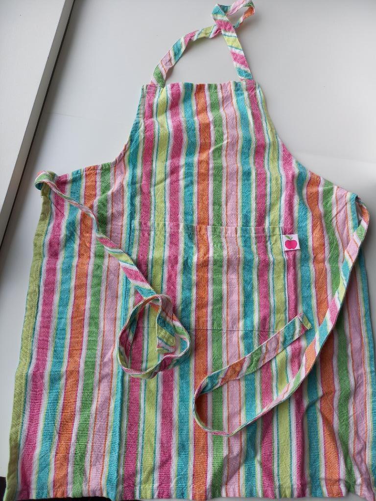 keukenschortje en keukenwant voor de kleine kok, Ophalen, Zo goed als nieuw