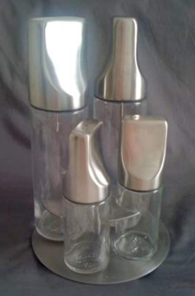 Pour cuisine huile, vinaigre, sel, poivre + support Ikea, Enlèvement, Utilisé