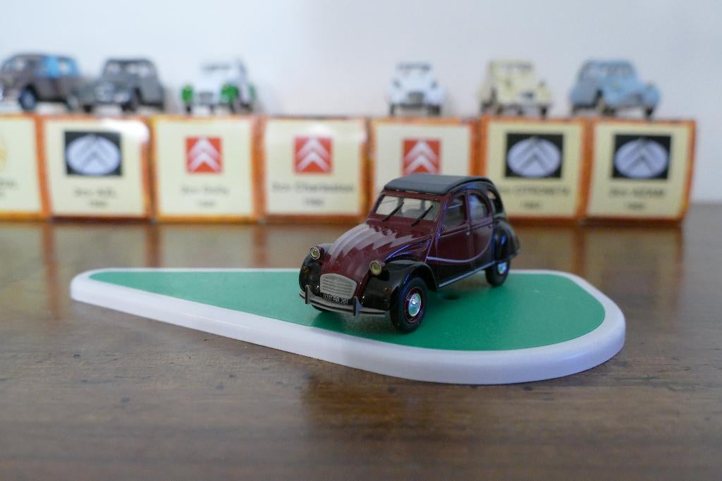 Citroën 2CV Norev Miniaturen, Ophalen of Verzenden, Zo goed als nieuw, Auto, Norev