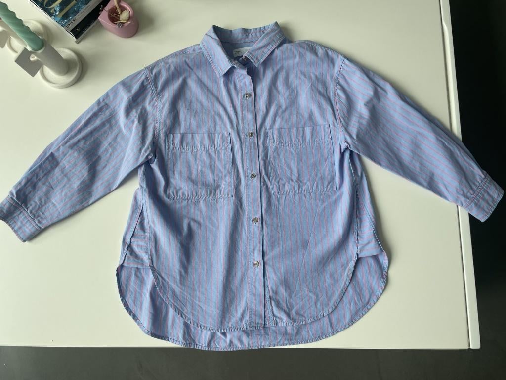 Blauw/roze gestreept hemdje maat 128, Kinderen en Baby's, Kinderkleding | Maat 128, Meisje, Overhemd of Blouse, Ophalen of Verzenden