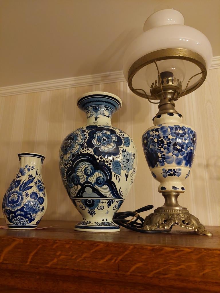 DELFS TRIO LAMP EN TWEE VAZEN, Ophalen of Verzenden