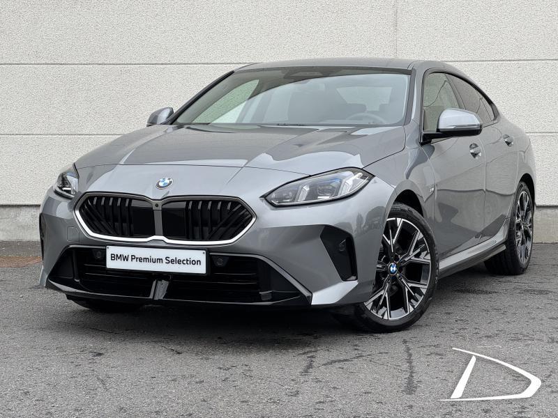 BMW Serie 2 220 Gran Coupé, 4 deurs, 2 Reeks, https://public.car-pass.be/vhr/82d3e045-0104-44e7-9c90-917119033aff, Parkeersensor