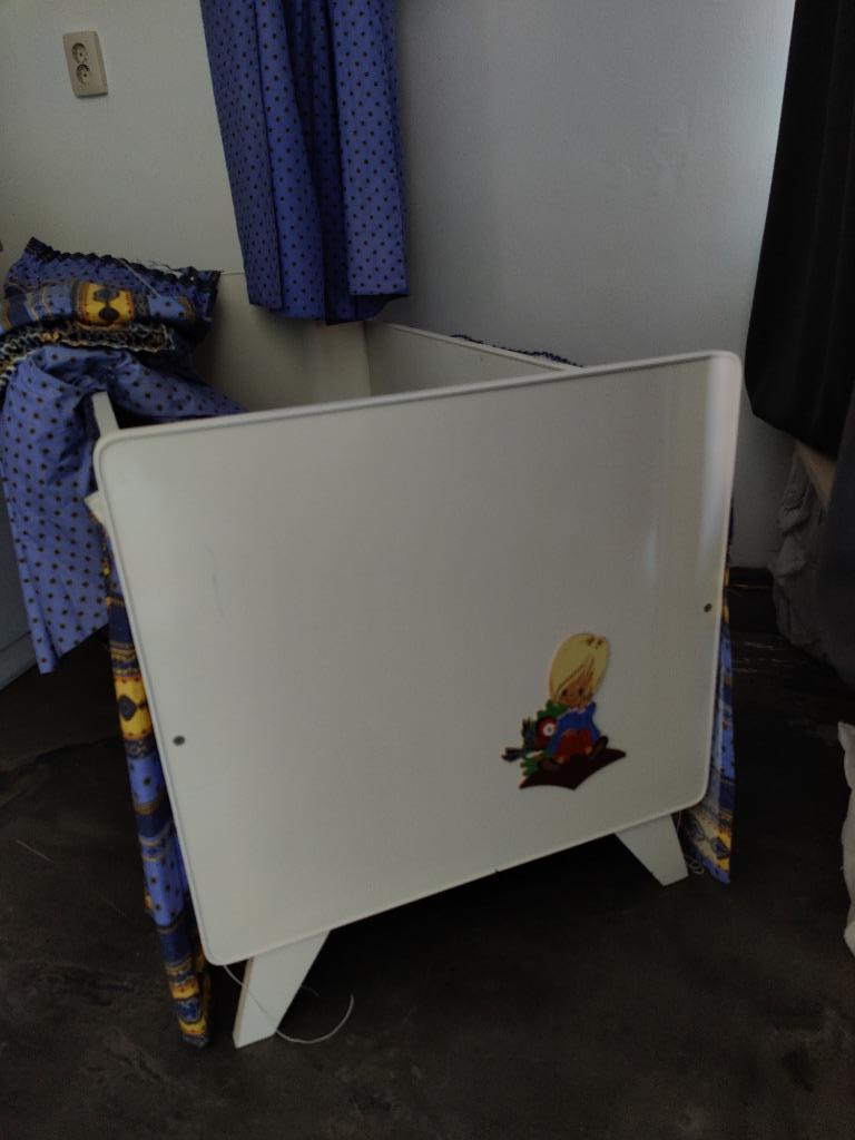 Sprookjesachtig vintage kinderbedje met hemel en bijpassende, Ophalen, Wit, 190 cm of minder, Zo goed als nieuw