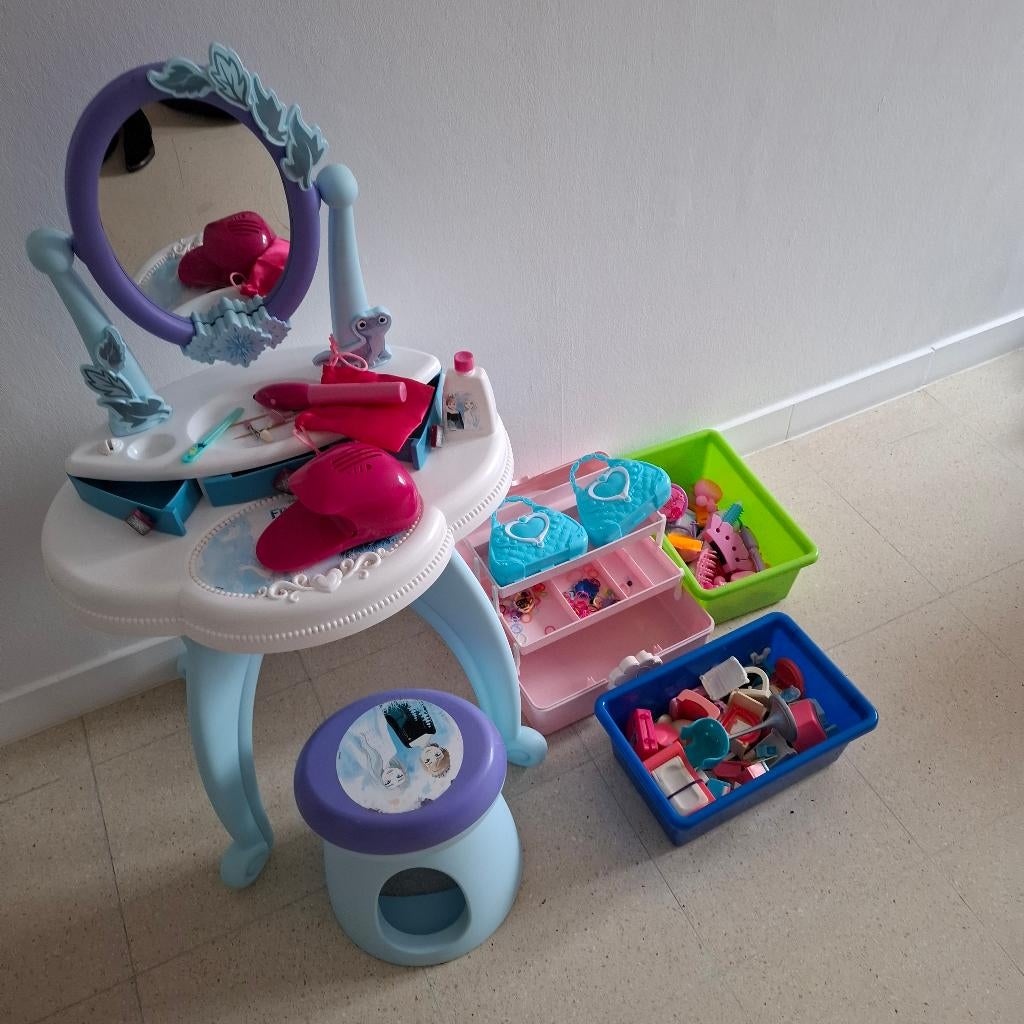 Meisjes verzorgingset kapster enz, Ophalen