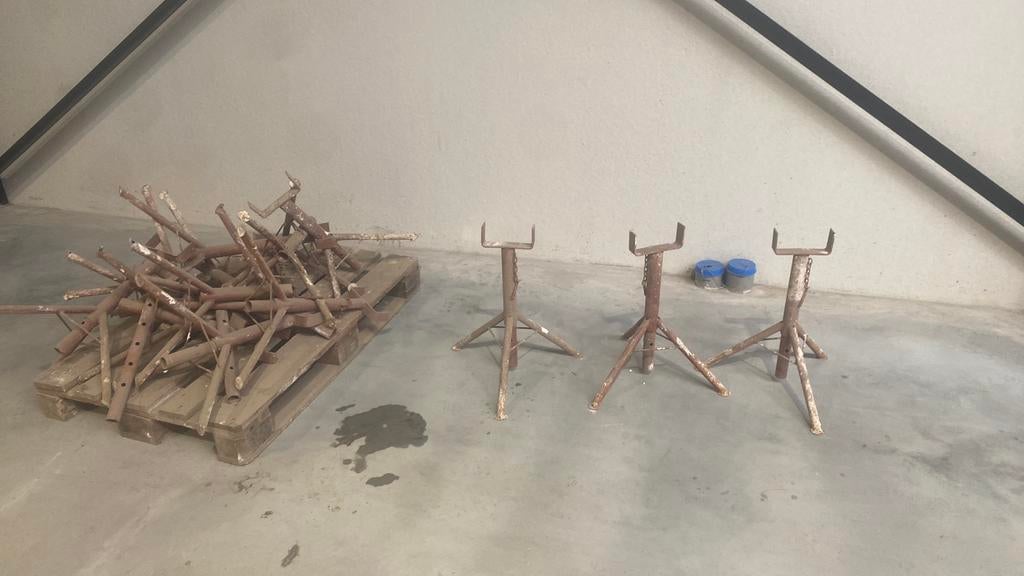 Bezet pikkels, Enlèvement ou Envoi