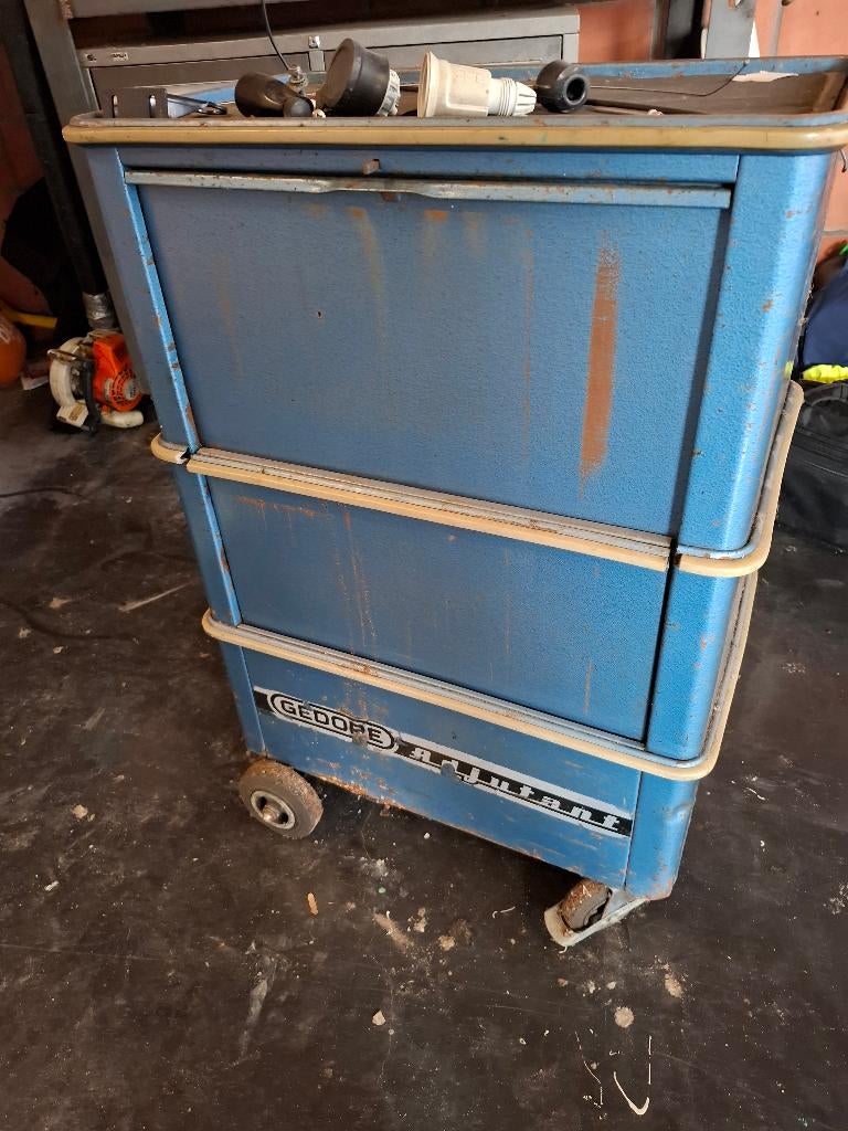 Gedore gereedschapswagen, Ophalen, Gebruikt