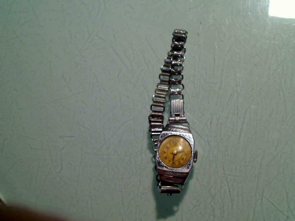 Très ancienne montre dame, Staal, Gebruikt, Staal, Polshorloge