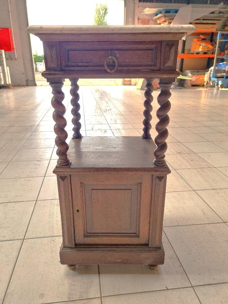Table d'appoint avec tiroir et tablette en marbre. Antiquité, Antiek, Carré, Enlèvement, Utilisé