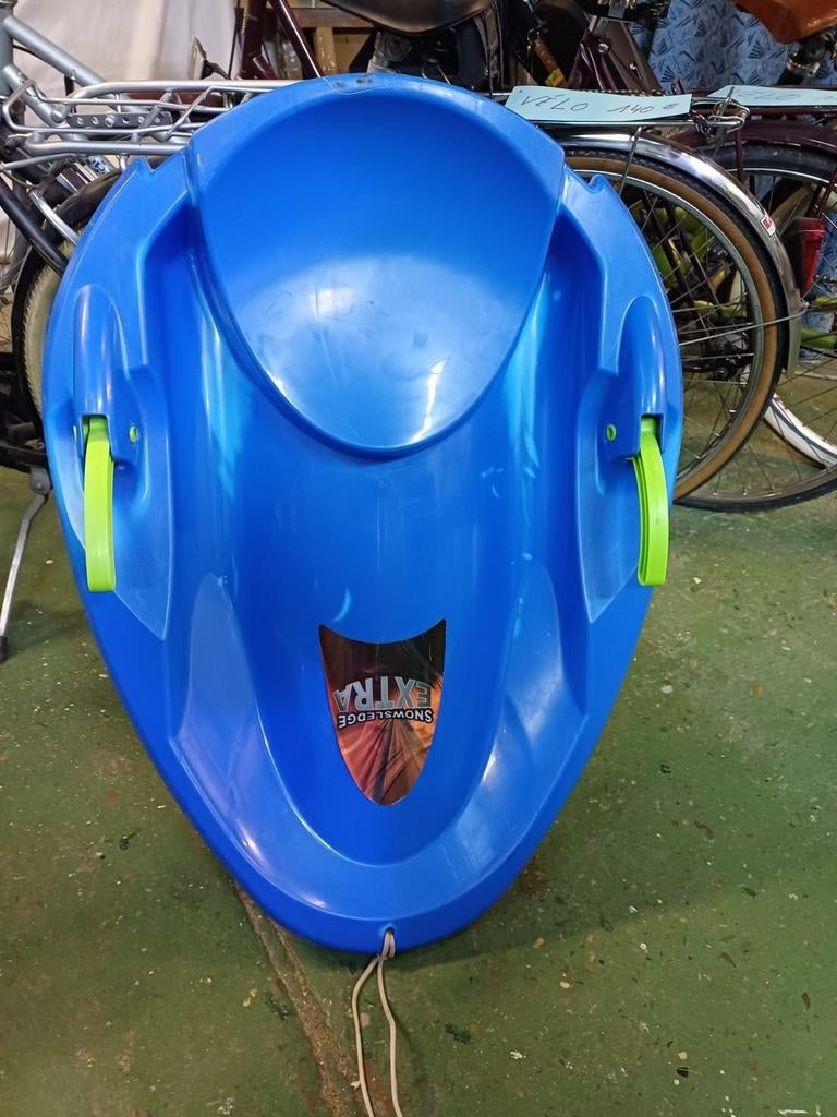 Traîneau soldé, Ophalen, Zo goed als nieuw, Kunststof