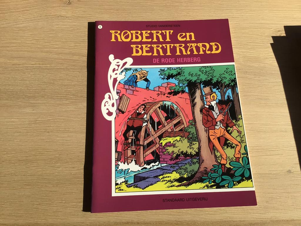 Bande dessinée Robert et Bertrand, à l'état neuf, Livres, BD, Enlèvement ou Envoi, Comme neuf