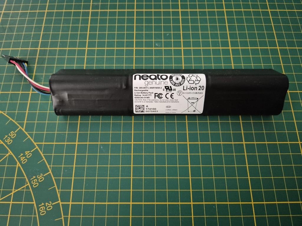 Neato originele Li-ion batterij 14.4V – 4200mAh (61Wh), Enlèvement ou Envoi, Utilisé