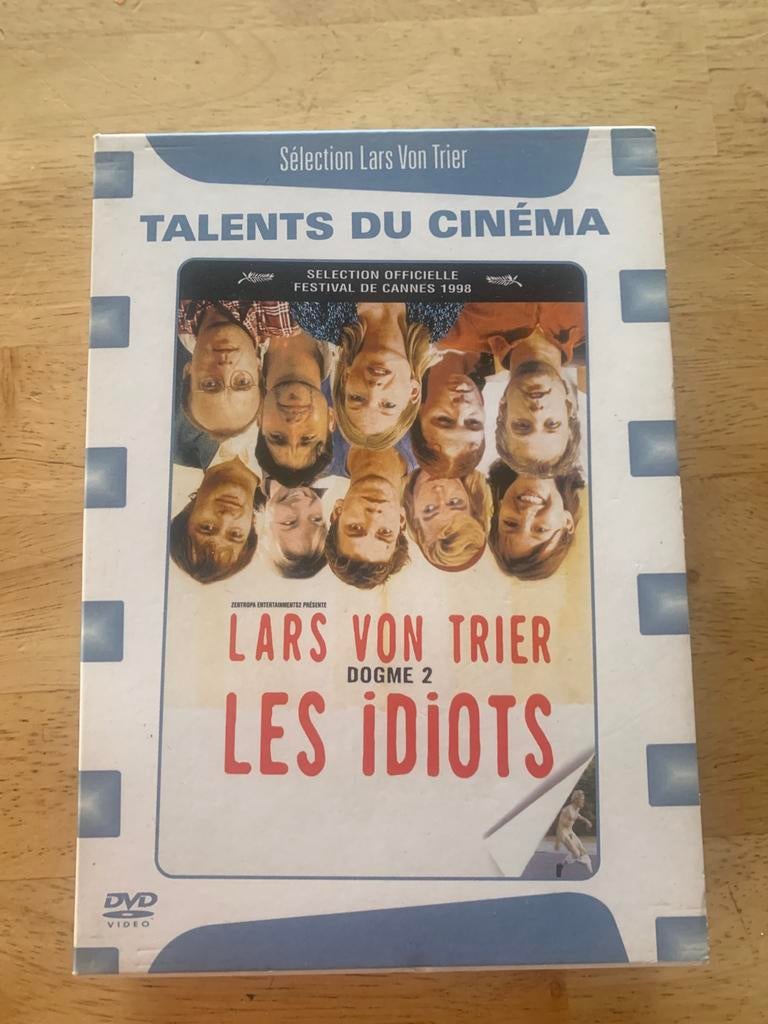 Les Idiots, Ophalen of Verzenden, Zo goed als nieuw
