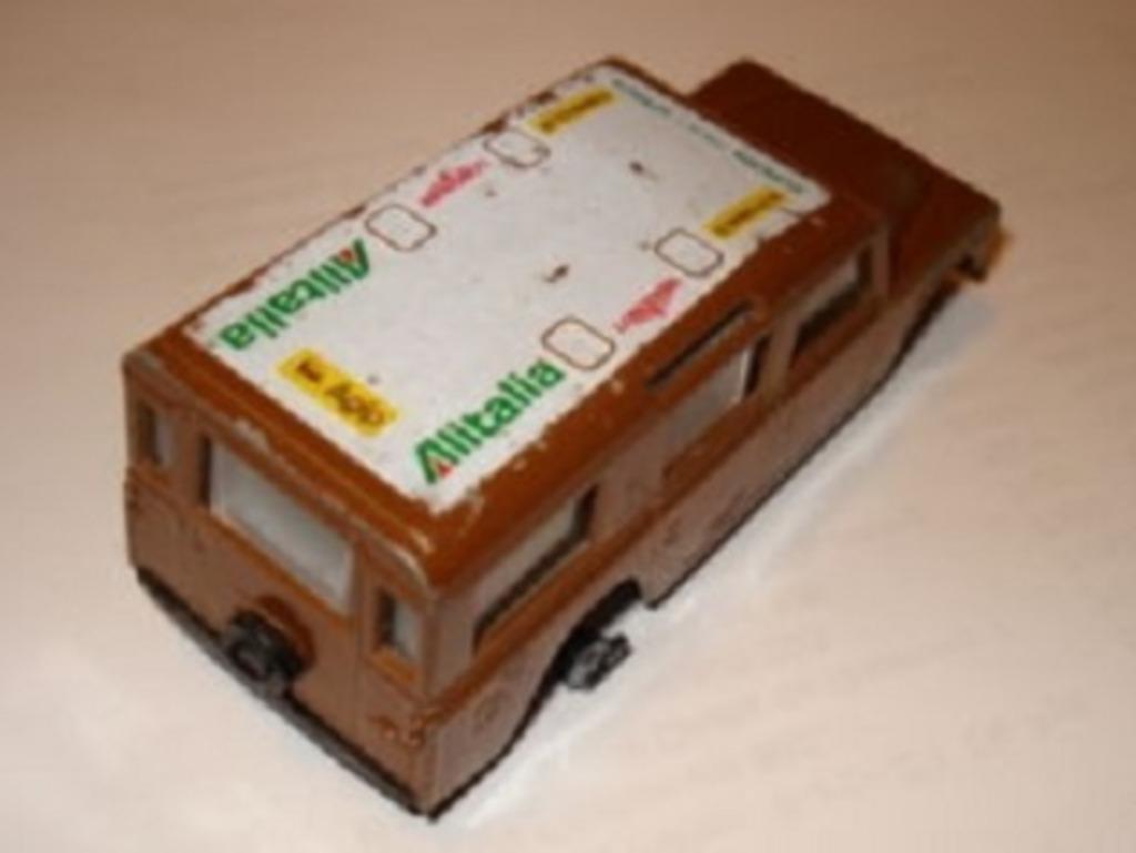 Land Rover Defender 110 Bbruago 1/43 1:43, Verzenden, Gebruikt, Auto, Overige merken