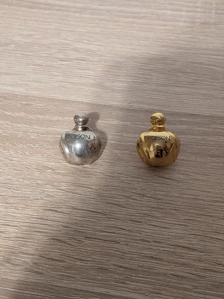 Duo de Pin's "Poison" Christian Dior – Vintage & Authentique, Argent