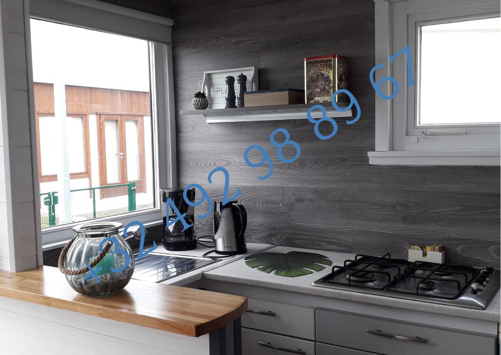 Location SPACIEU CHALET SELECT 2CH 4-5 PERS tout confort, Caravans en Kamperen