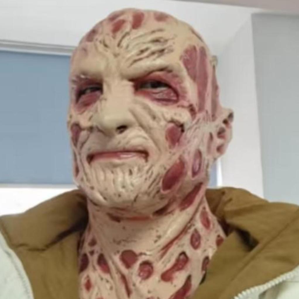 Masque intégral en latex Freddy Krueger