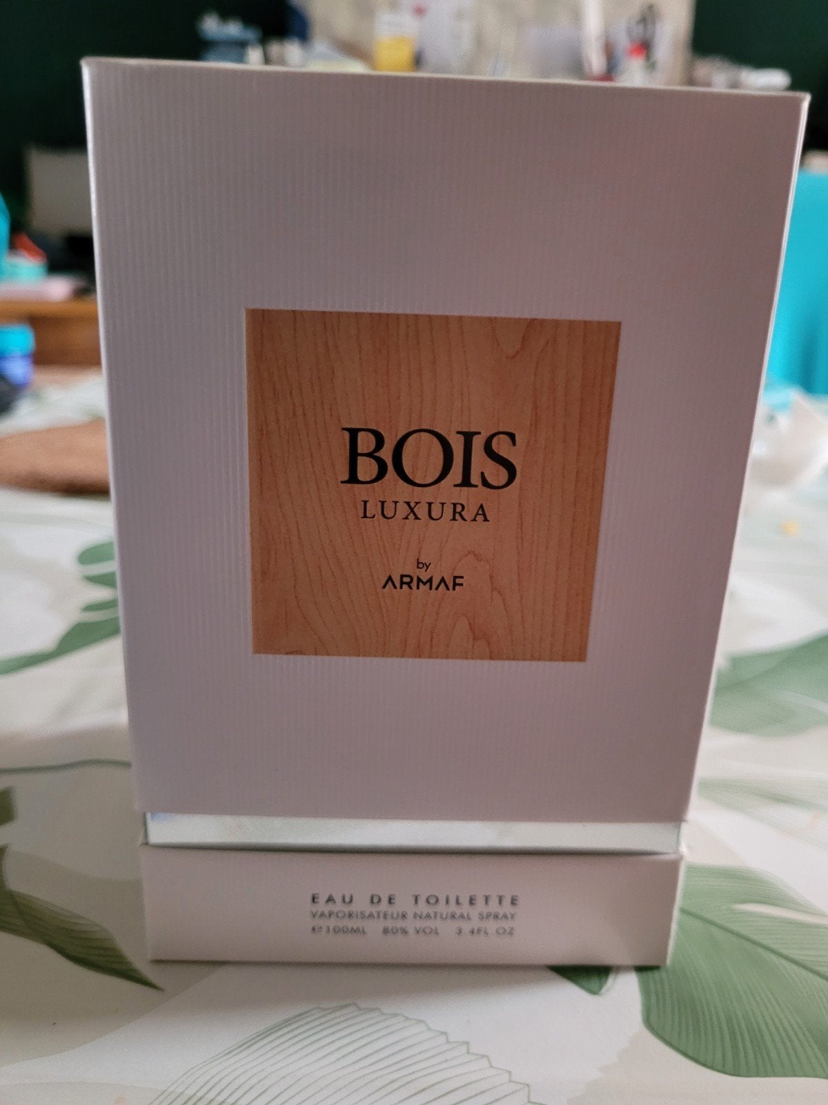 Armaf bois luxura edt 100ml, Collections, Parfums, Envoi, Comme neuf, Bouteille de parfum