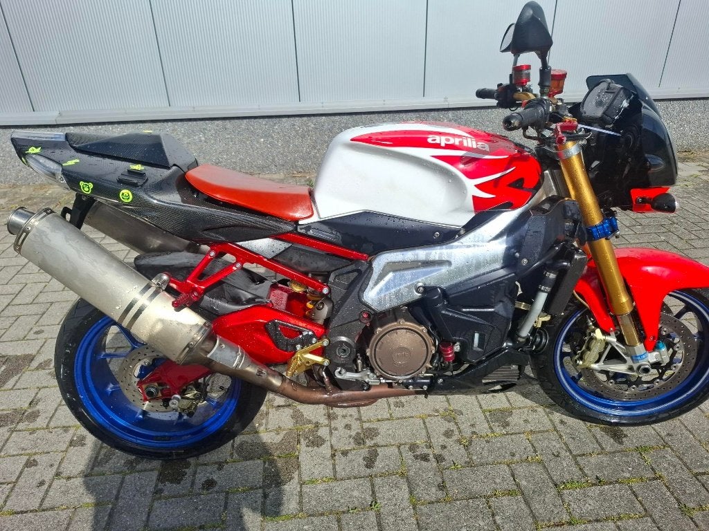 aprilia tuono 1000 r, Motoren, Motoren | Aprilia, Particulier, 1000 cc
