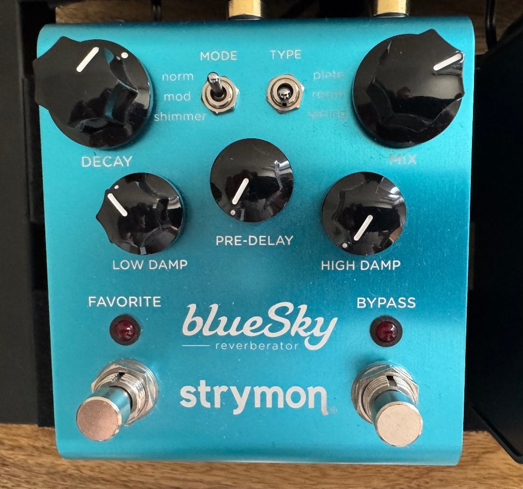 Réverbérateur Strymon Blue Sky V1, Musique & Instruments, Instruments | Accessoires, Enlèvement ou Envoi, Comme neuf, Guitare électrique