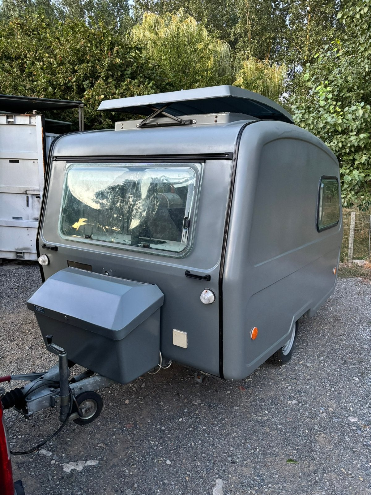 Niewiadow N126 – Compacte, lichte en praktische caravan, Caravanes & Camping, Particulier