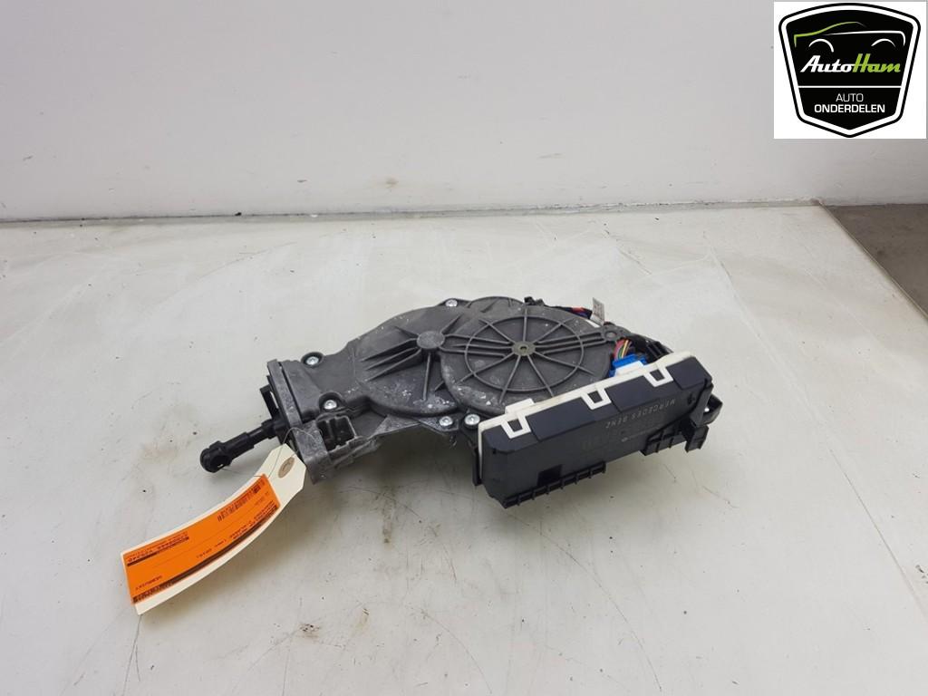 MOTEUR DE HAYON Mercedes-Benz C Estate (S205), Brose SE, Mercedes-Benz, Haillon arrière, Info@brose.com